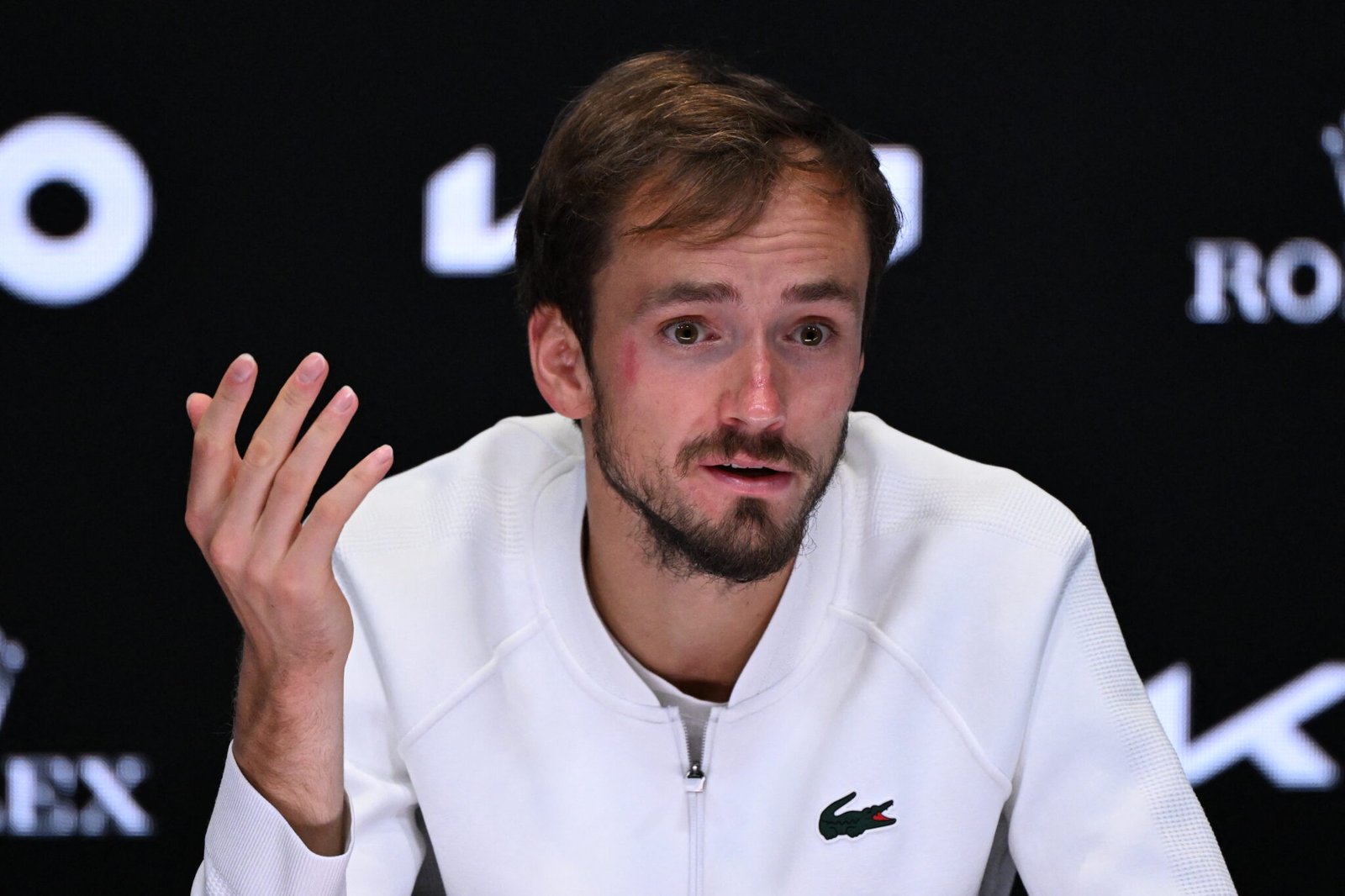 Medvedev en la rueda de prensa después de la final del Open de Australia 2024.