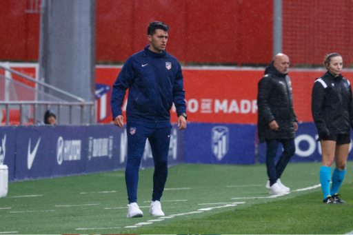 El entrenador del Atlético de Madrid atendió a los medios de comunicación tras golear al Betis en la Liga F (5-1). Un partido muy especial que se jugó en el Estadio Civitas Metropolitano