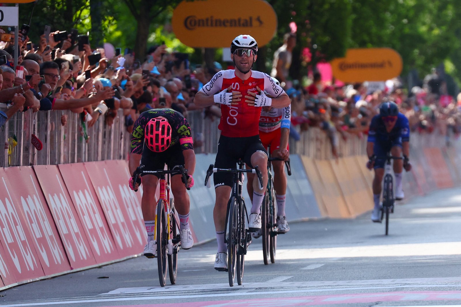 Benjamin Thomas, ganador de la etapa 5 del Giro.