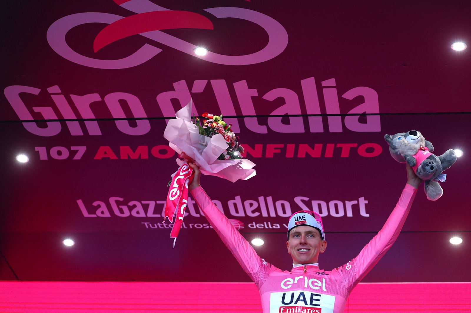 Tadej Pogacar, ganador de la segunda etapa del Giro de Italia.