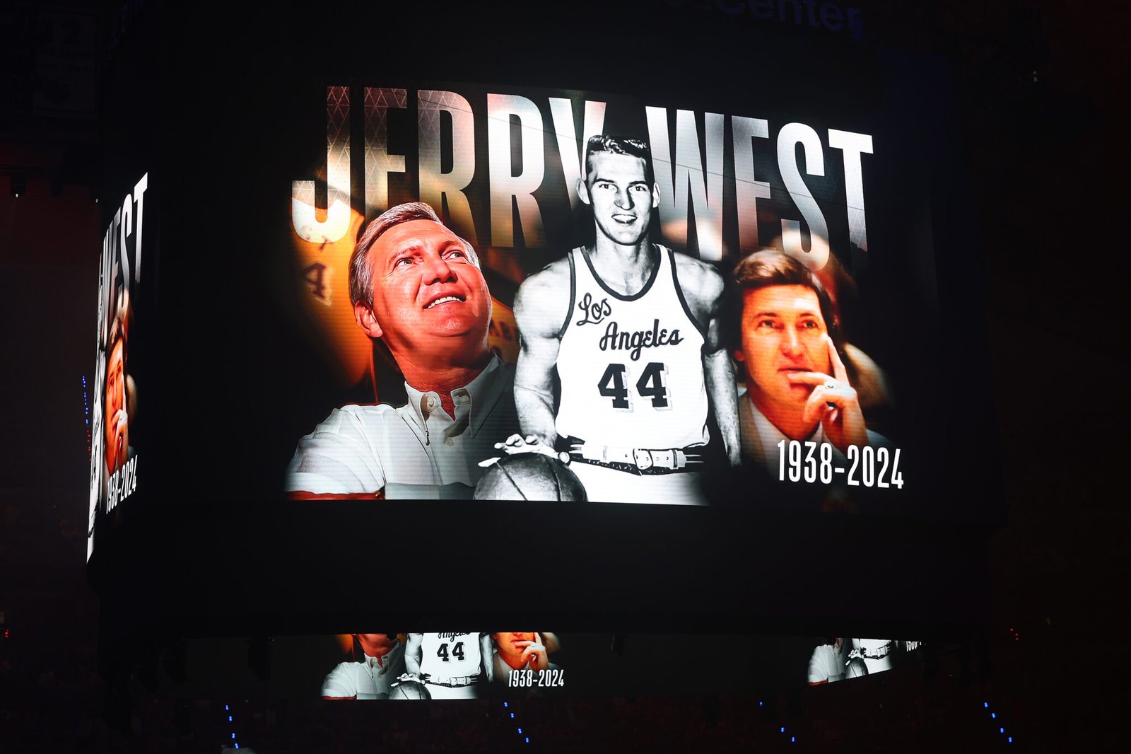  Vídeo tributo a Jerry West antes del  Game Three de las  NBA Finals (Fotografía: Stacy Revere/Getty Images)