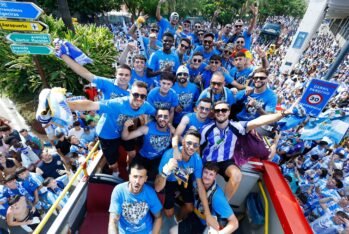 La celebración del ascenso del Málaga CF