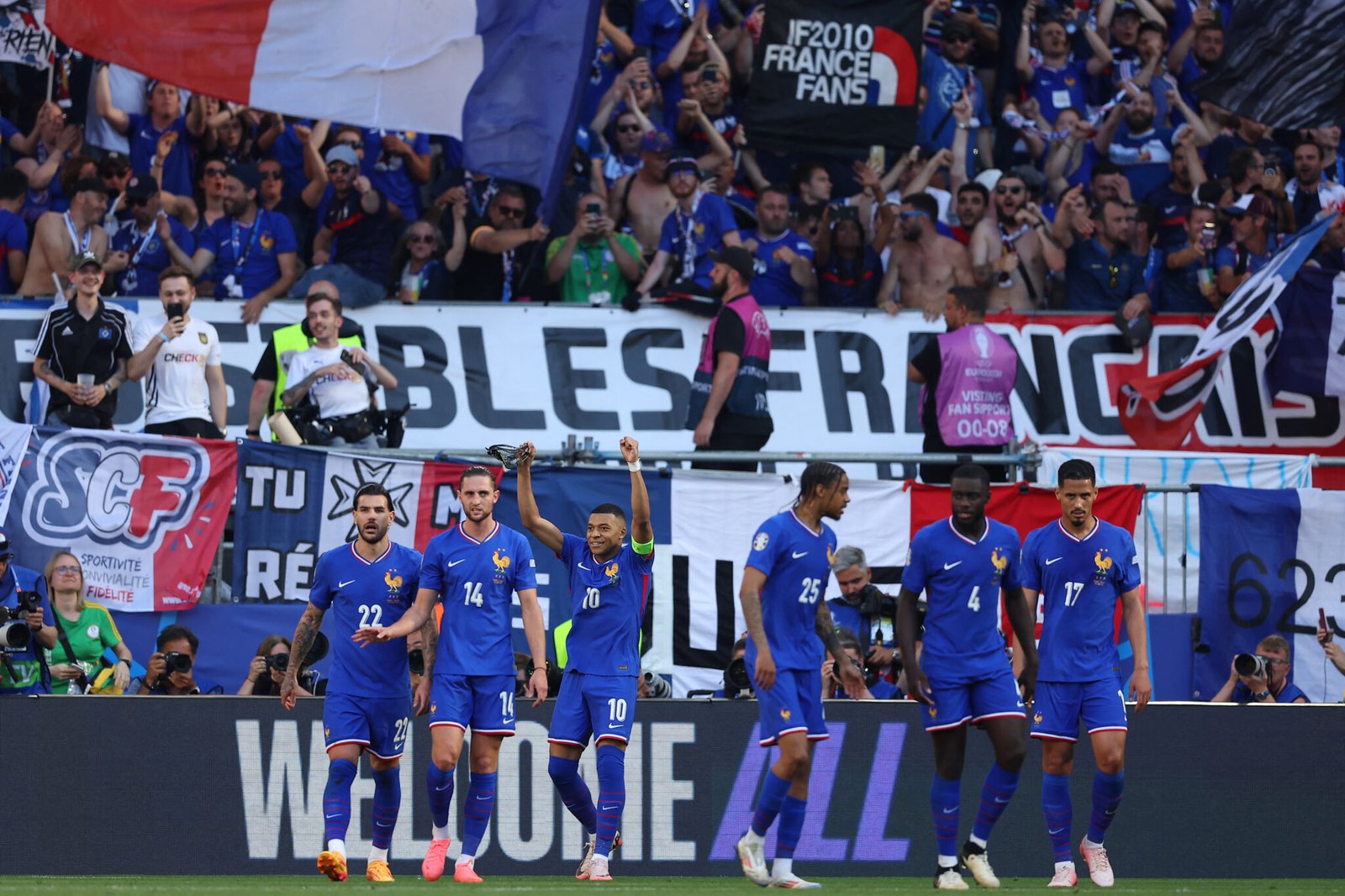 Celebración de Francia tras el gol ante Polonia