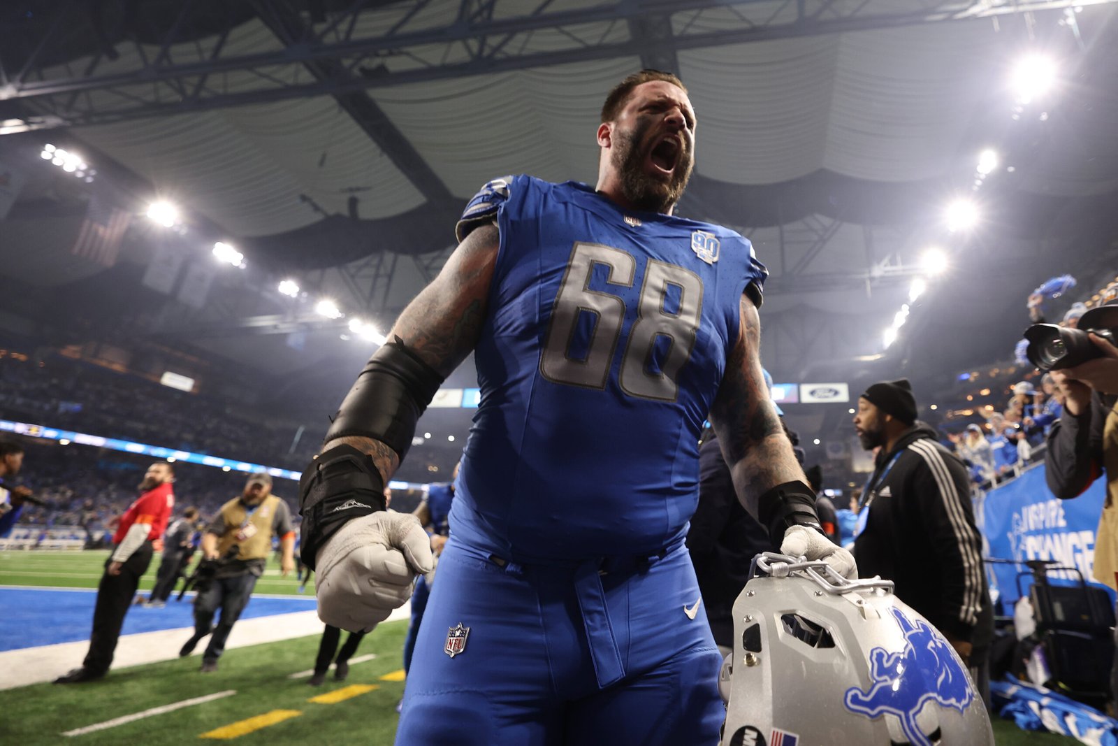 Taylor Decker con los Lions