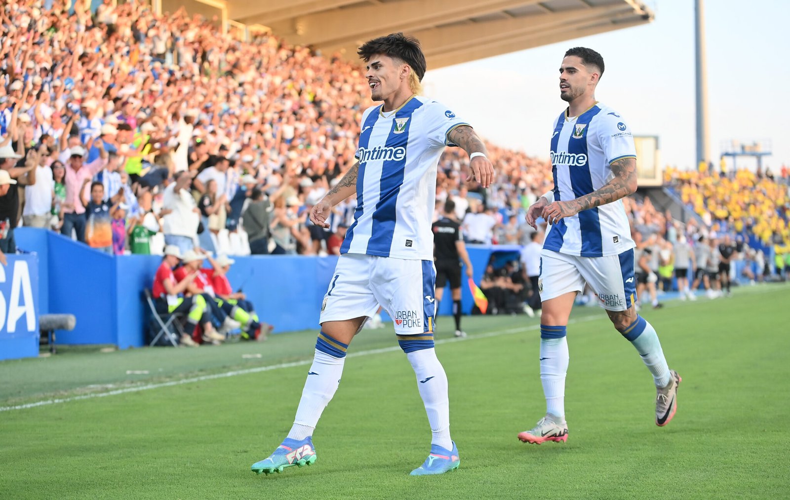 Juan Cruz ante la UD Las Palmas