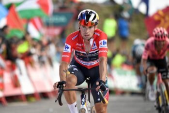 Primoz Roglic durante la 20ª etapa de la Vuelta a España. Foto de Ander Gilenea/AFP vía Getty Images.