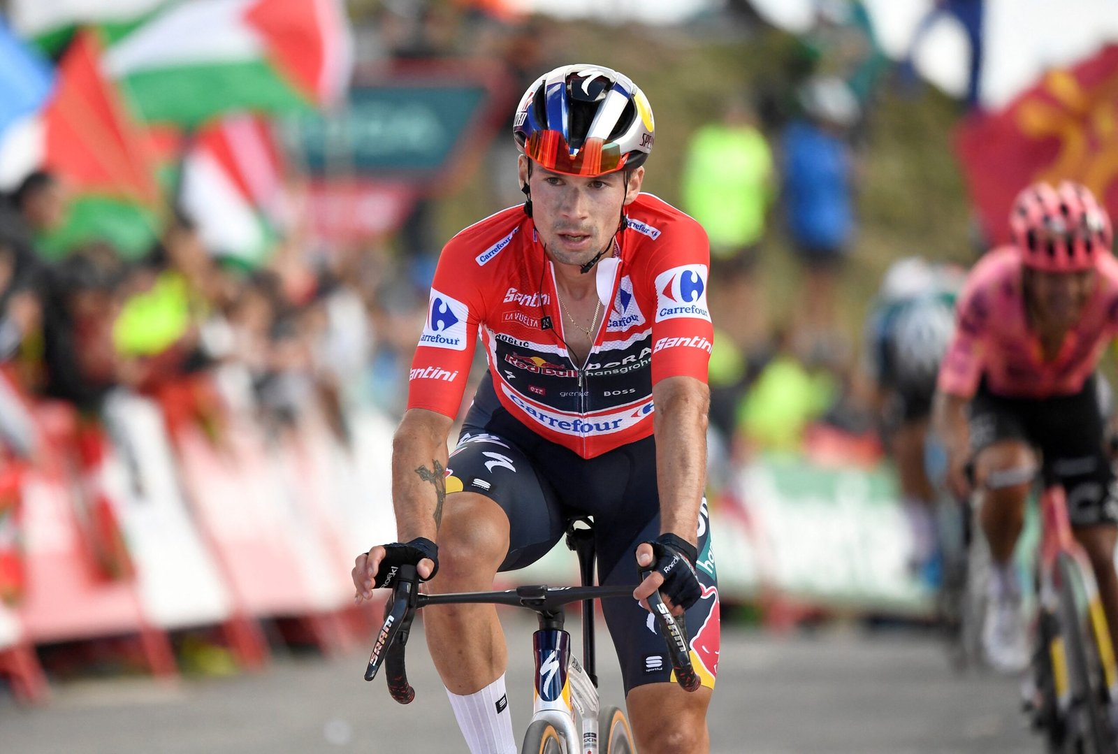 Primoz Roglic durante la 20ª etapa de la Vuelta a España. Foto de Ander Gilenea/AFP vía Getty Images.