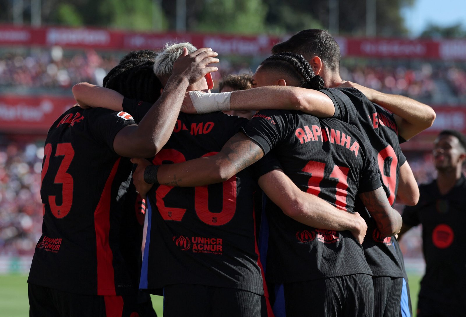 Celebración del Barcelona ante el Girona