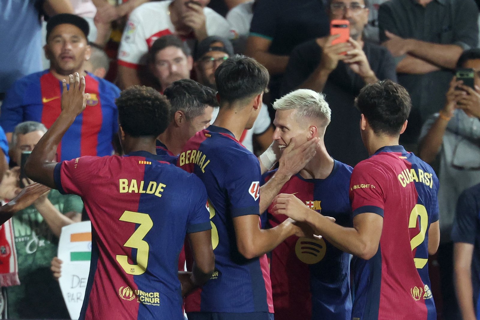 barça celebrando un gol