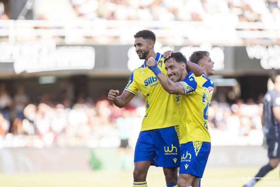 Chris Ramos antes del partido en el Nuevo Mirandilla