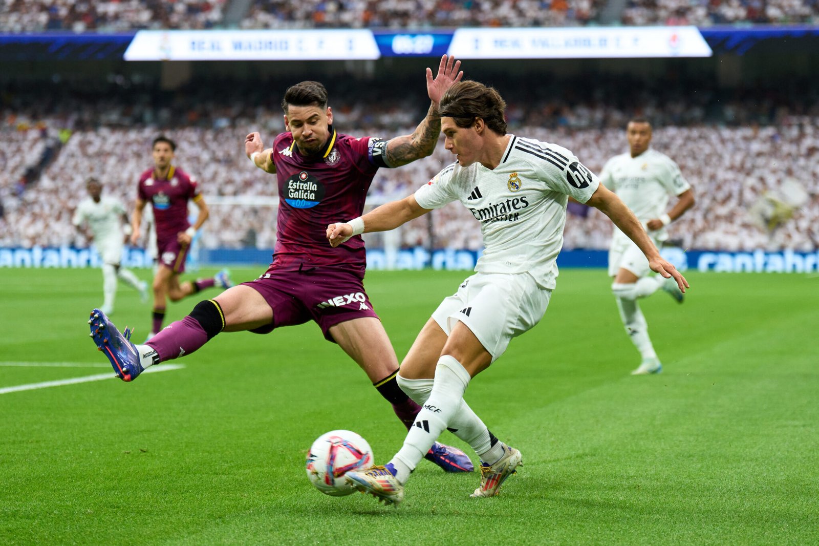 Fran García ante el Valladolid