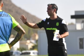 Jandro Castro durante un entrenamiento con el FC Cartagena. Fuente: FC Cartagena "X"