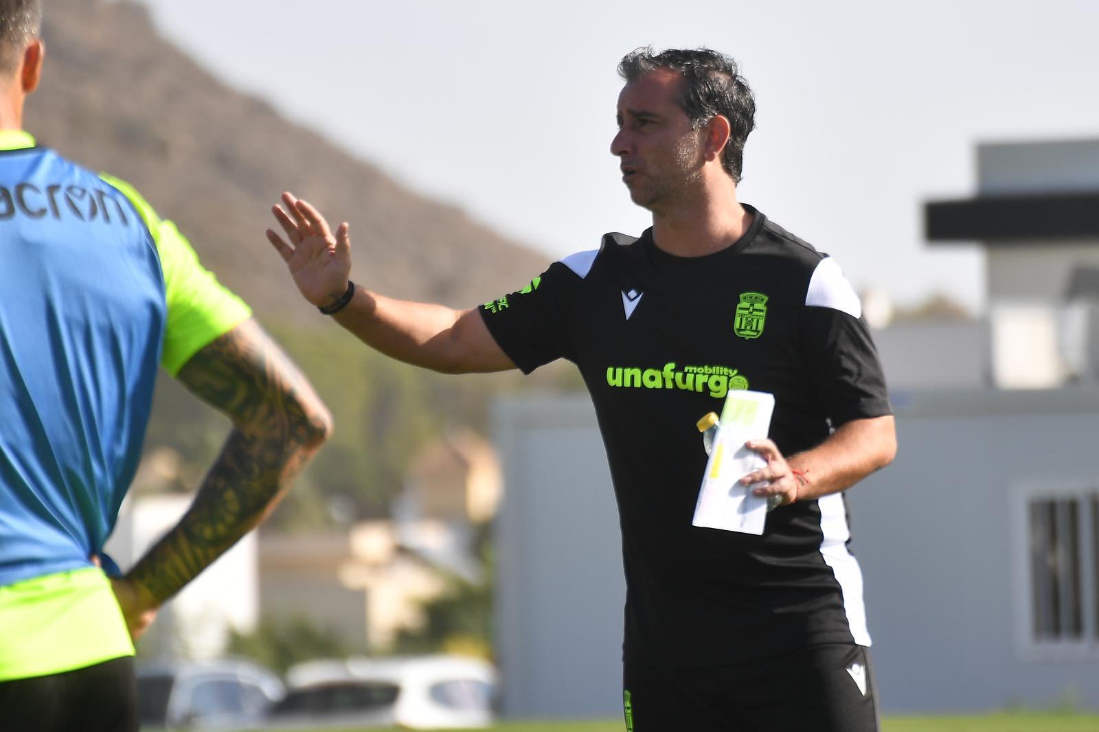 Jandro Castro durante un entrenamiento con el FC Cartagena. Fuente: FC Cartagena "X"