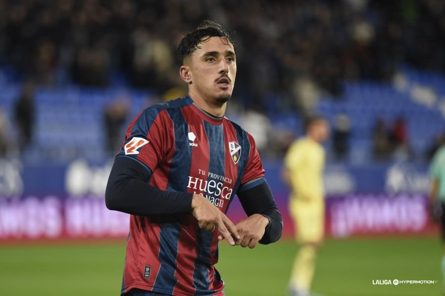 Celebración de Vilarrasa por su gol de penalti en la segunda parte ante la UD Almería