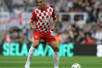 Oriol Romeu, del Girona, durante el amistoso de pretemporada entre el Newcastle United y el Girona en St James' Park el 9 de agosto de 2024 en Newcastle upon Tyne, Inglaterra. (Foto de Nigel Roddis/Getty Images)