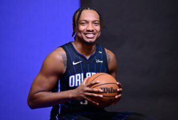 Wendell Carter Jr. #34 con los Orlando Magic posando durante el Media Day en AdventHealth Training Center on September 30, 2024 in Orlando, Florida. (Fotografía: Julio Aguilar/Getty Images)