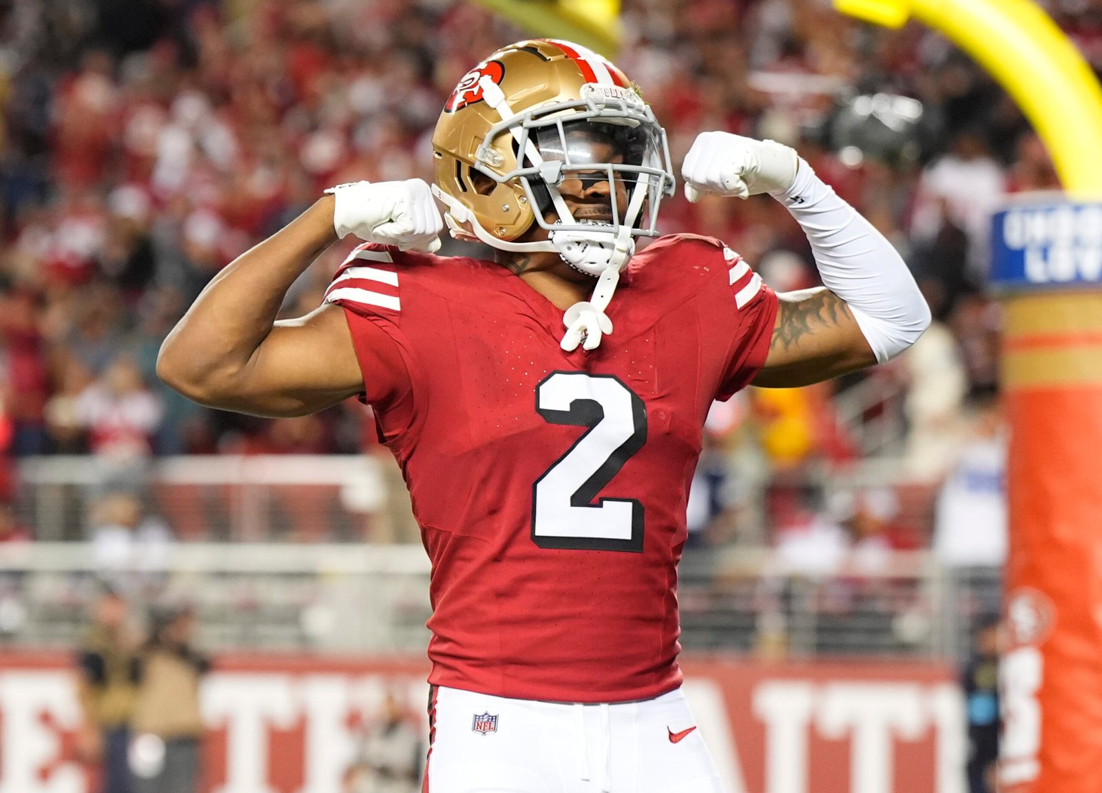 Deommodore Lenoir #2 de los San Francisco 49ers celebrando después de una intercepción contra los Dallas Cowboys en el Levi's Stadium el 27 de Octubre en 2024 en Santa Clara, California. (Fotografía Thearon W. Henderson/Getty Images)