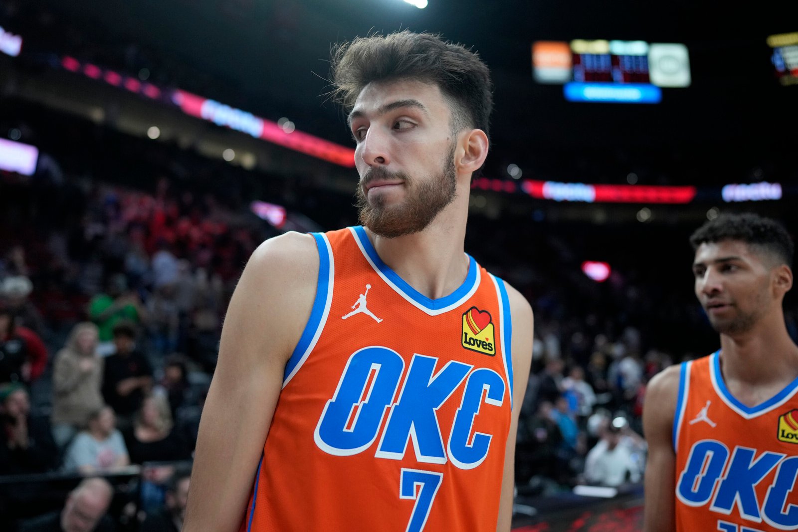 Chet Holmgren #7 con Oklahoma City Thunder en el partido ante los Portland Trail Blazers en el Moda Center el 1 de Noviembre de 2024 en Portland, Oregon. (Fotografía: Soobum Im/Getty Images)