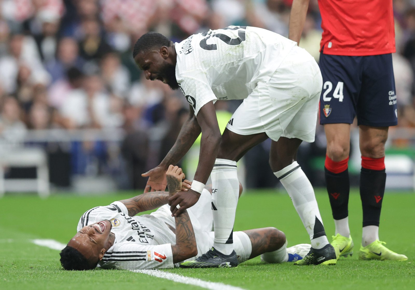 David Alaba y Rüdiger, jugadores del Real Madrid.