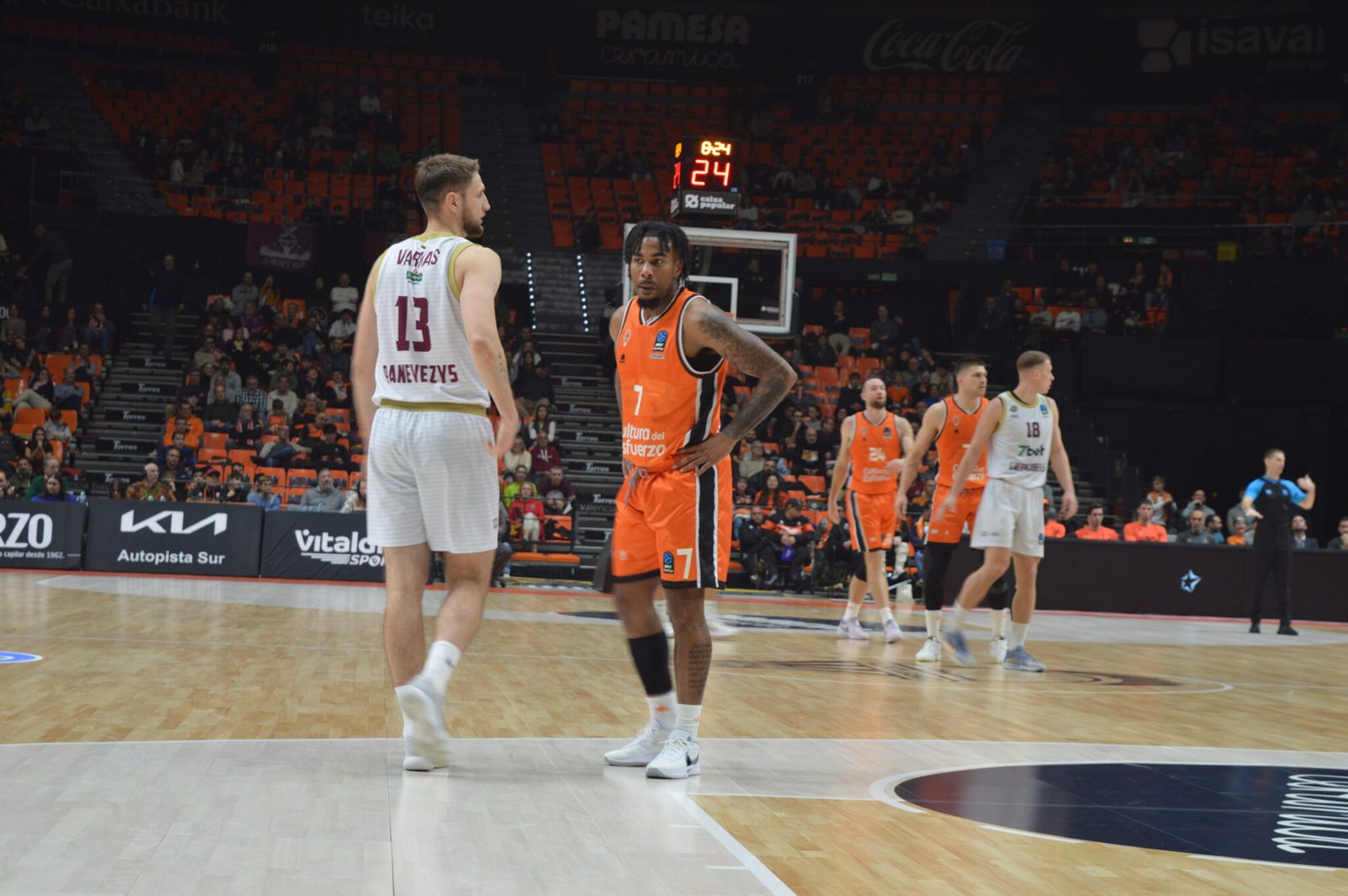 Valencia Basket Lietkabelis