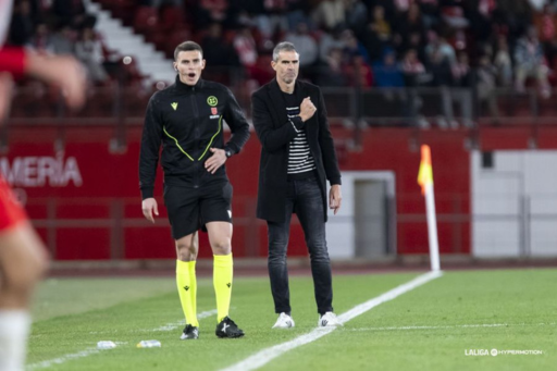 Garitano en el partido frente a la UD Almería