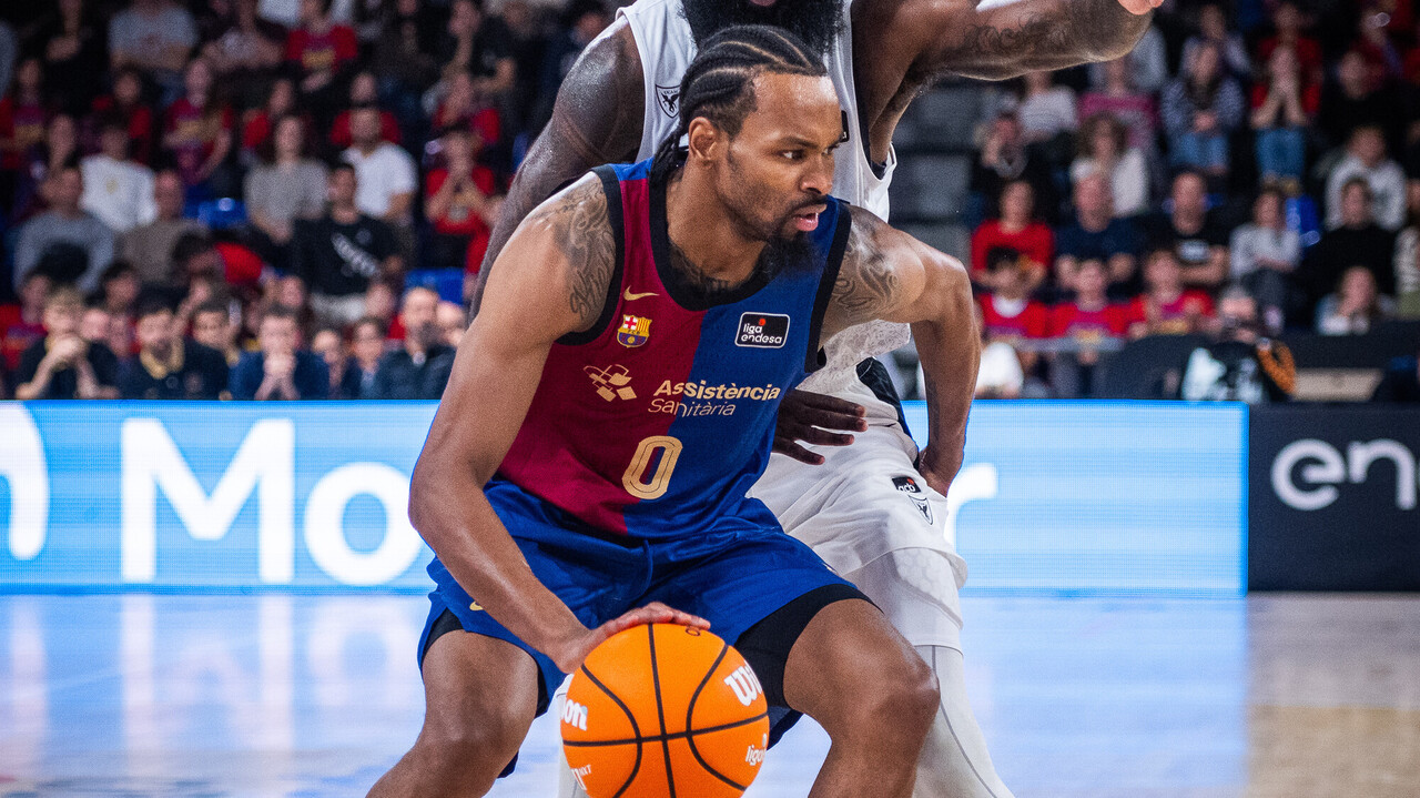 Kevin Punter con el balón ante el UCAM Murcia 