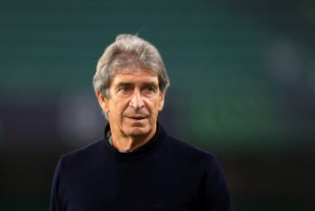 Pellegrini en el partido Betis Balompié - NK Celje en la Conference League (Photo by Fran Santiago/Getty Images)