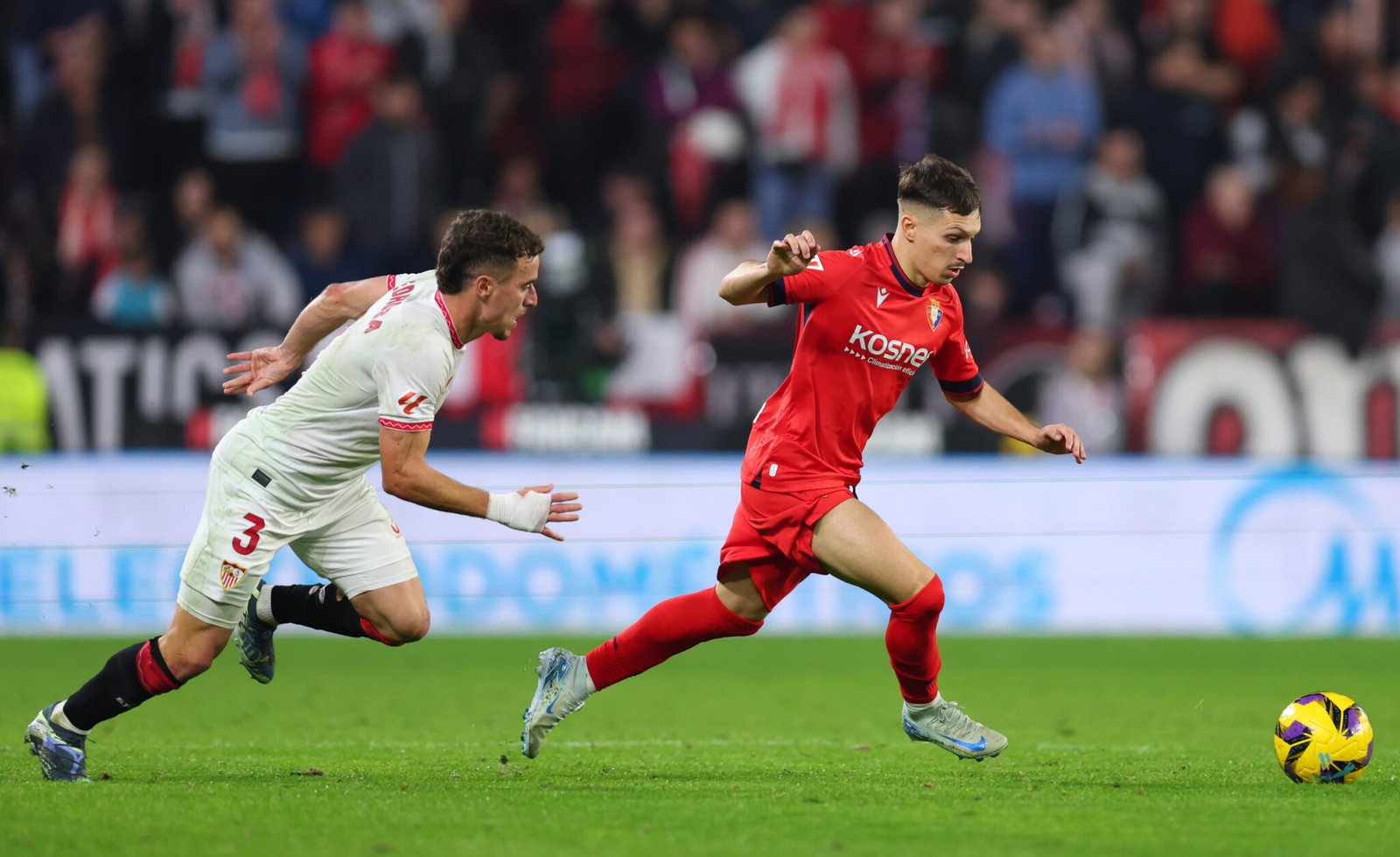 Bryan Zaragoza en el Ramón Sánchez-Pizjuán en su partido contra el Sevilla FC