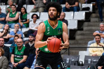 Kaiser Gates en un partido con la camiseta del Joventut Badalona. Fuente: Rumores de Basket