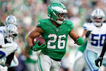 Saquon Barkley #26 de los Philadelphia Eagles contra los the Dallas Cowboys en el Lincoln Financial Field el 29 de Dicembre de 2024 en Philadelphia, Pennsylvania. (Fotografía: Mitchell Leff/Getty Images)