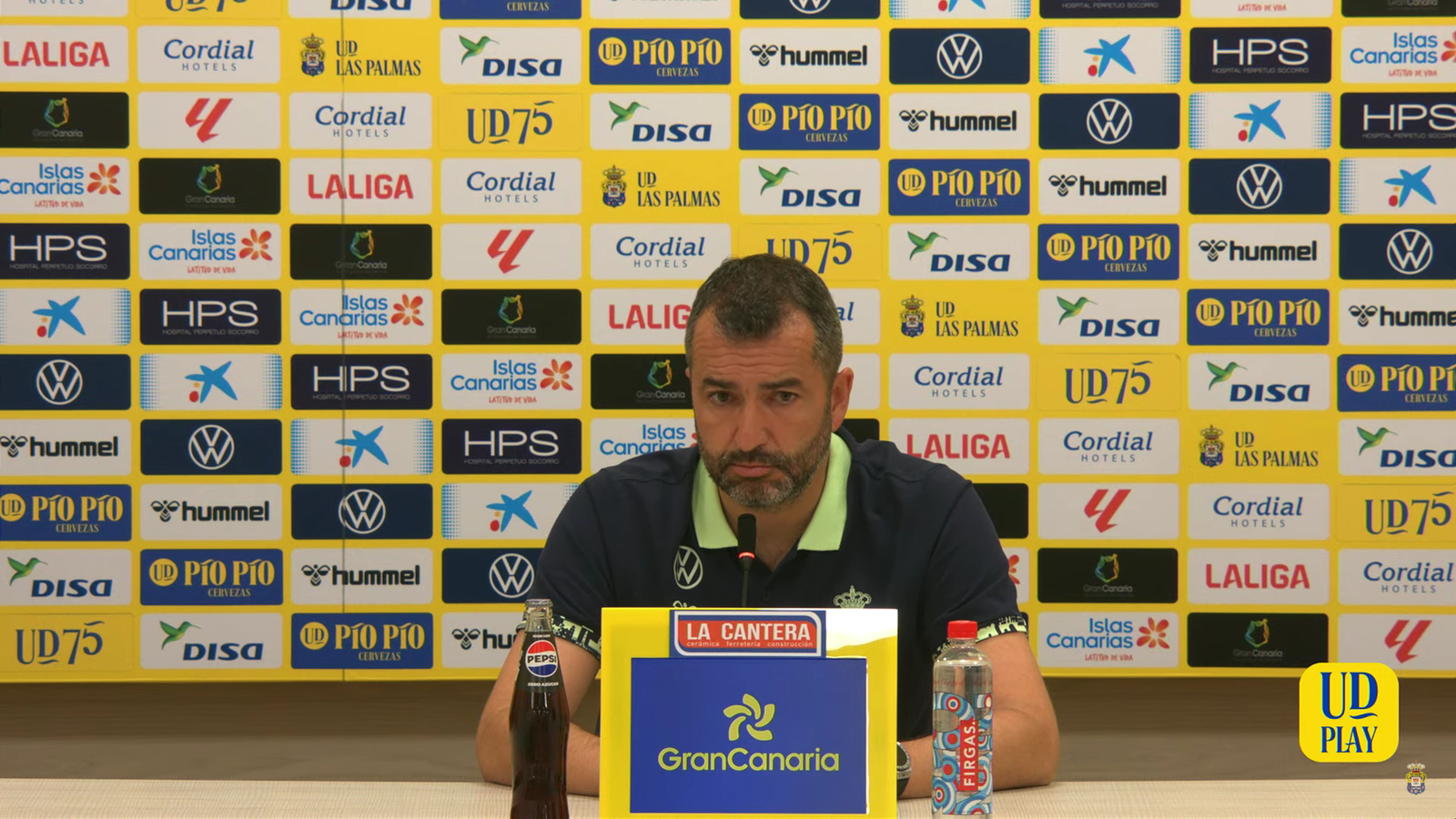 Diego Martínez en rueda de prensa en la previa del partido entre Las Palmas y el Villarreal. Foto: UD Las Palmas.