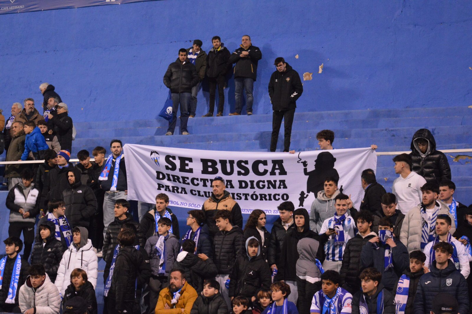 Protesta de la afición local tras el partido 8Fotografía: Ángel Sánchez)