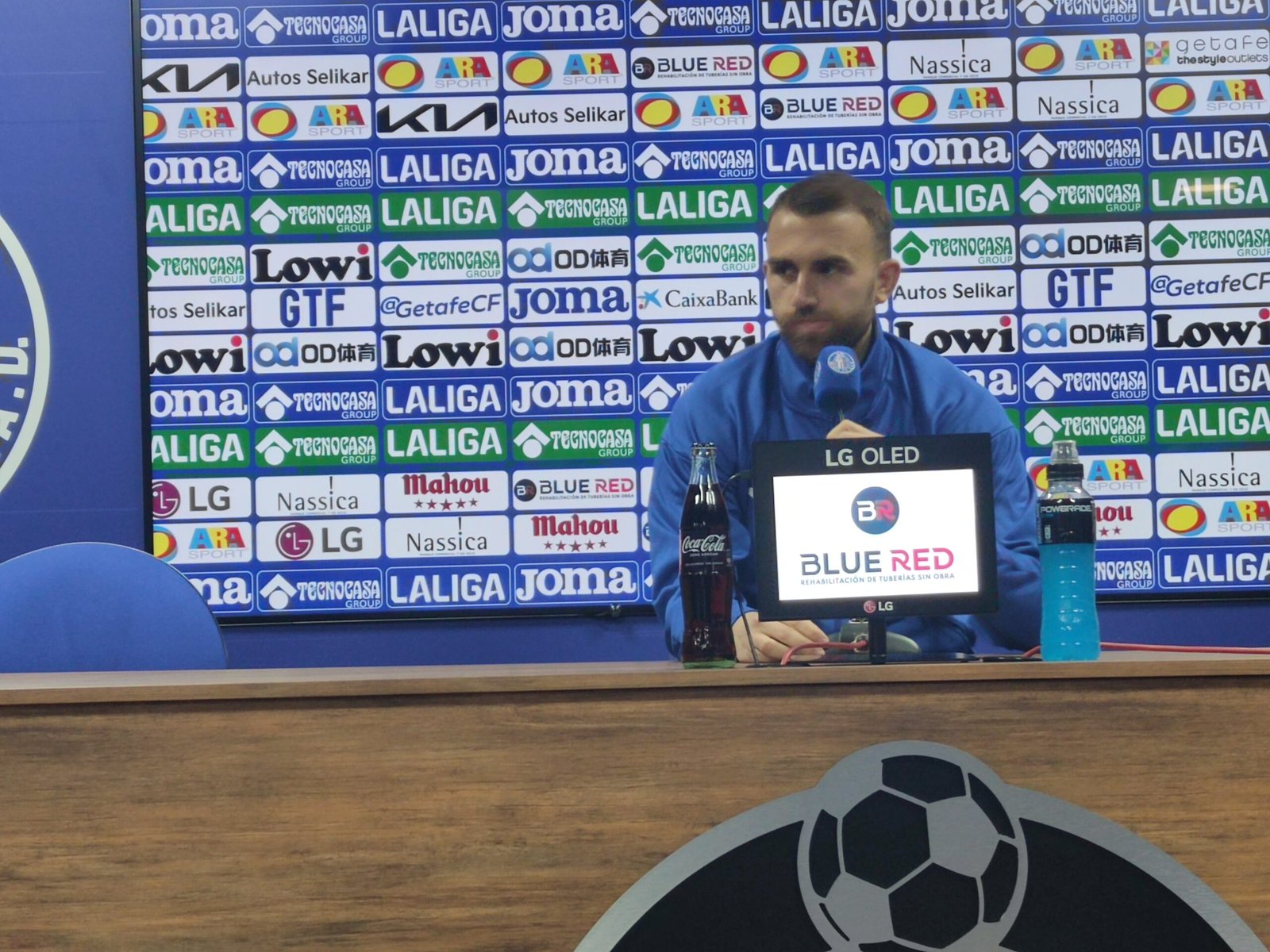 Borja Mayoral en la sala de prensa del Coliseum