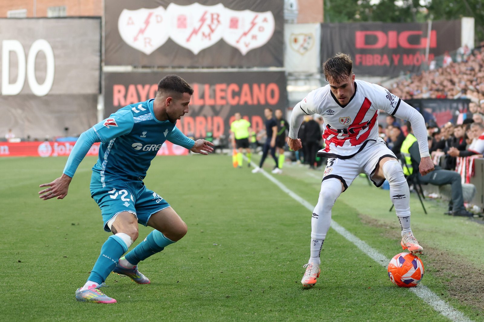 Rayo Vallecano v Real Betis Balompie - La Liga EA Sports